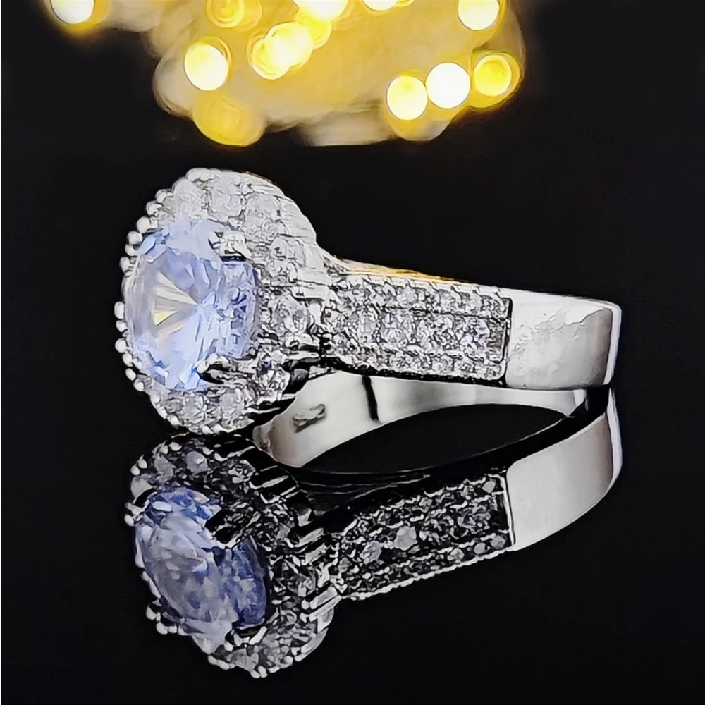 New 925 Silver Round Cut Diamond Ring - Picture 8 of 10